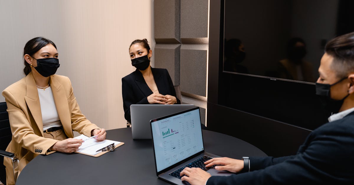 出售私人号微信:短信如何传达情感和信息